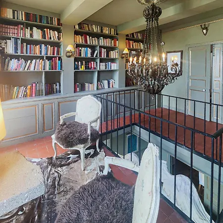 Maison De Caractere *