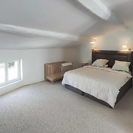 Maison De Caractere Holiday home Pailhes (Herault)